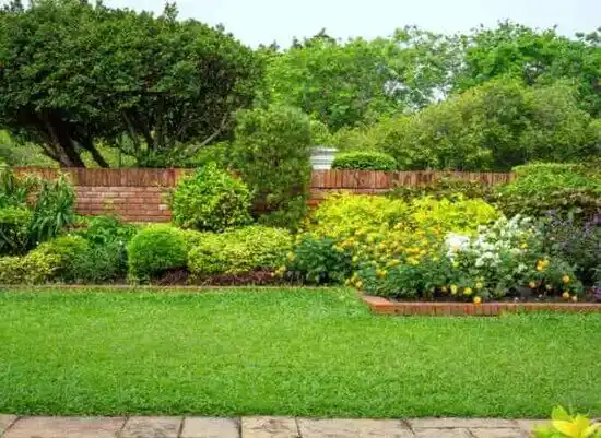 landscaping services Uniontown